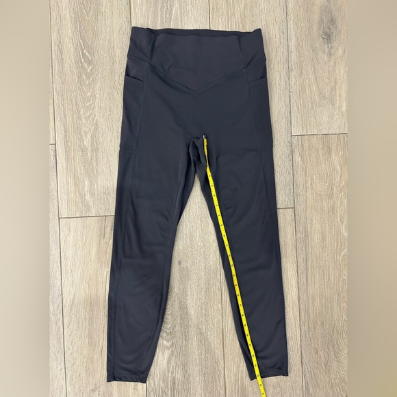 HALARA Ultrasculpt SoCinched Leggings - Picture 3 of 10